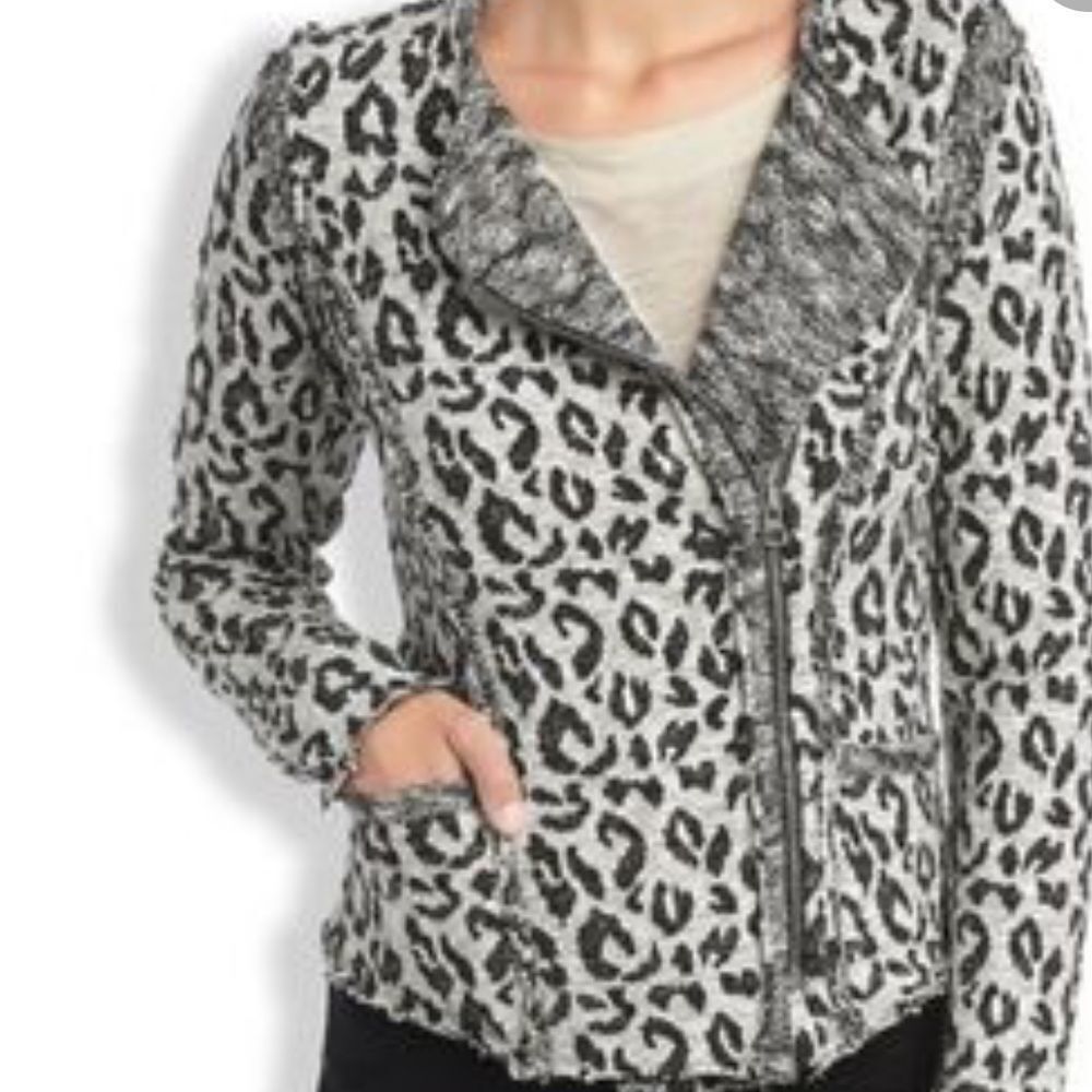Lucky Lotus Animal‎ Print Jacket